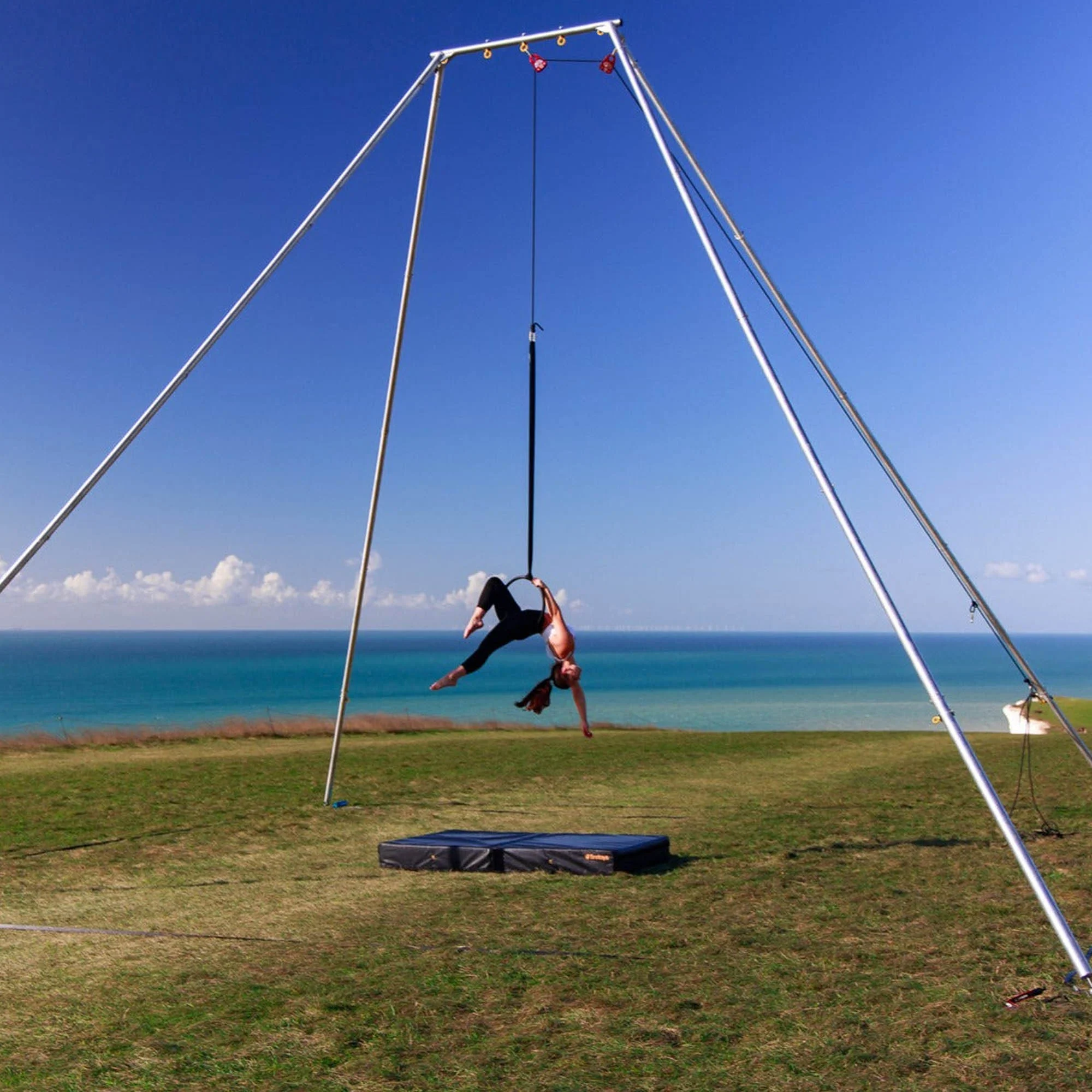 Firetoys Freestanding Extra Large Outdoor Aerial Rig - 6.5m - BigRig XL - Image 5