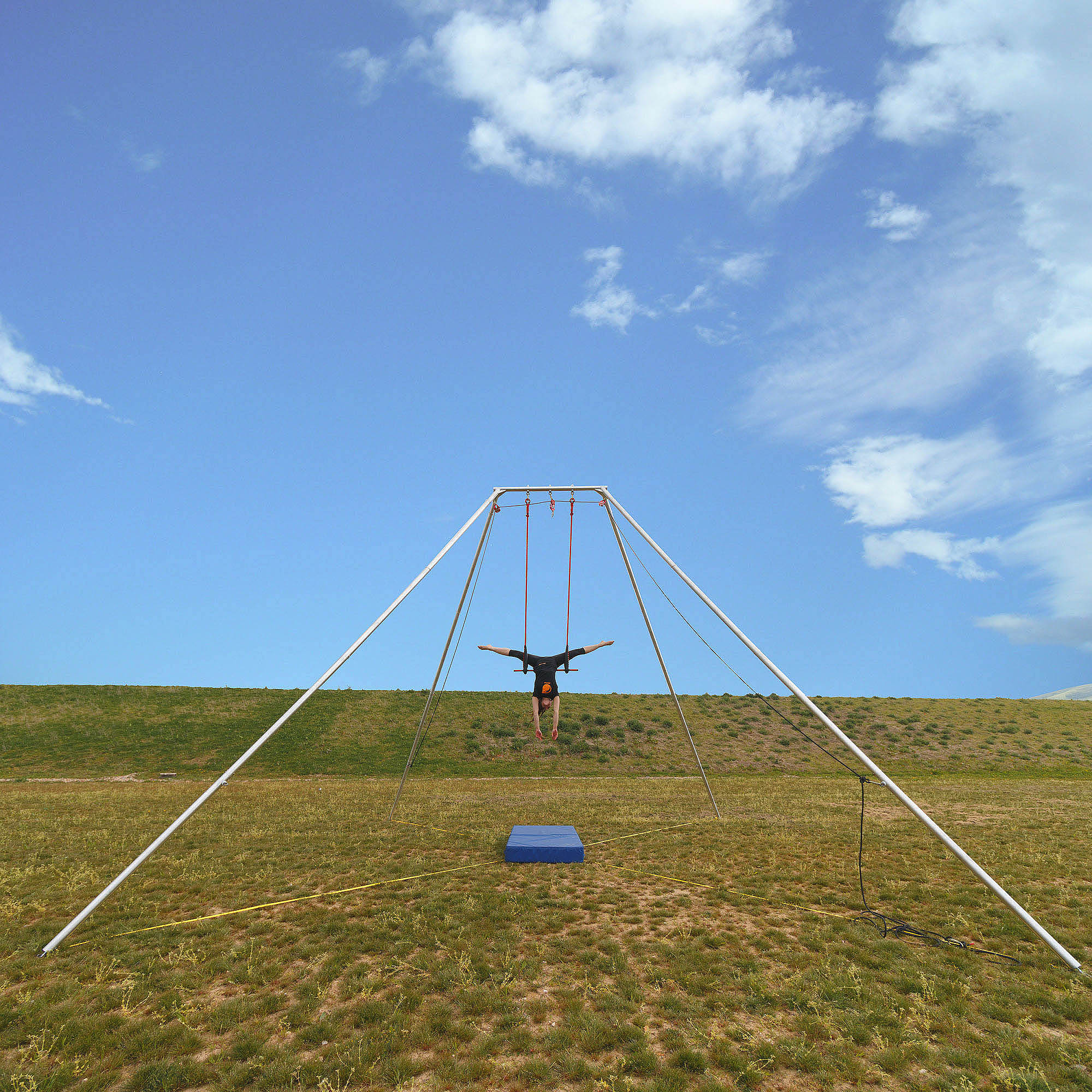 Firetoys Freestanding Outdoor Aerial Rig - 5.5m - BigRig - Image 10