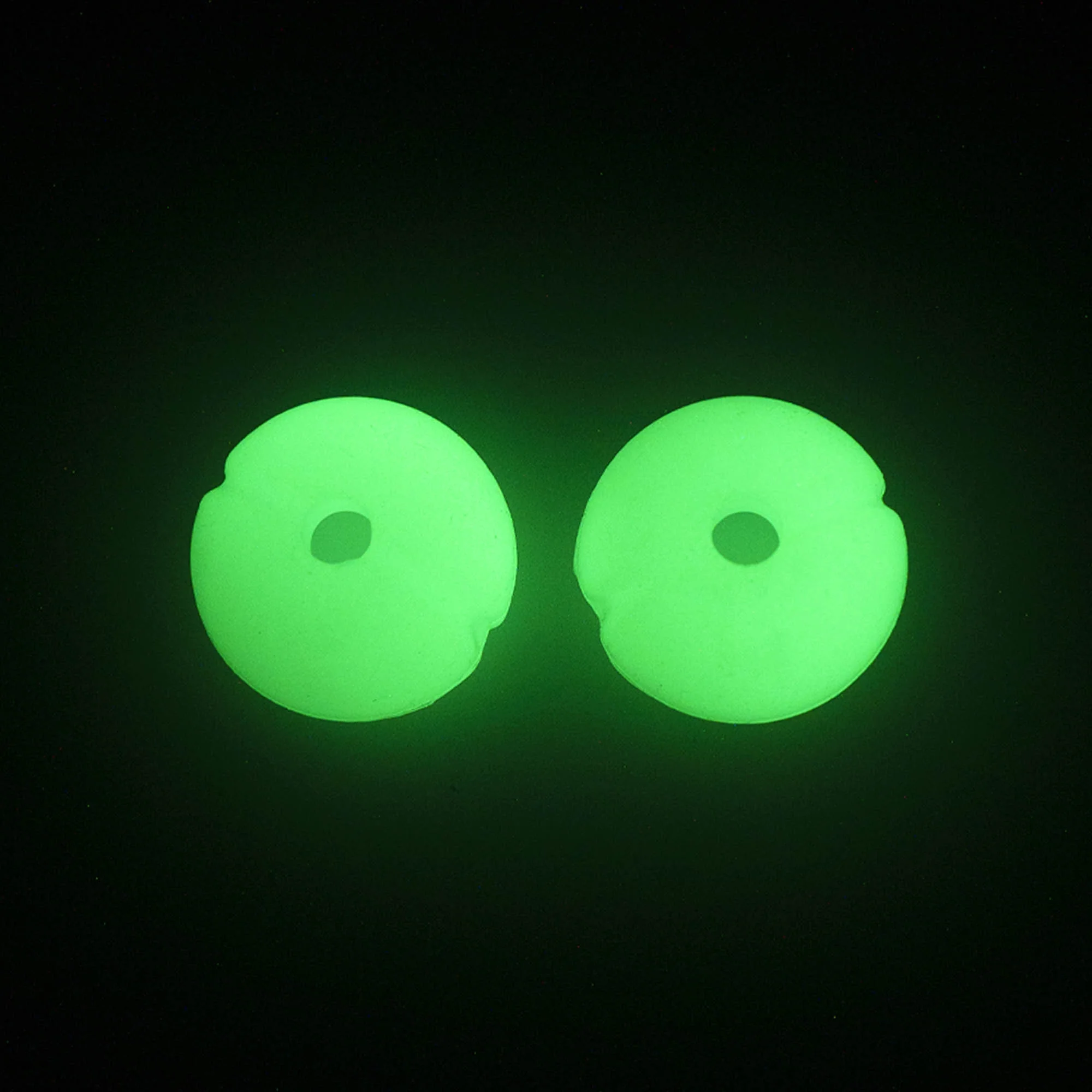 Firetoys Pro Silicone Poi Handles / Poi Knobs  - Glow in the Dark (2 pack) - Image 3