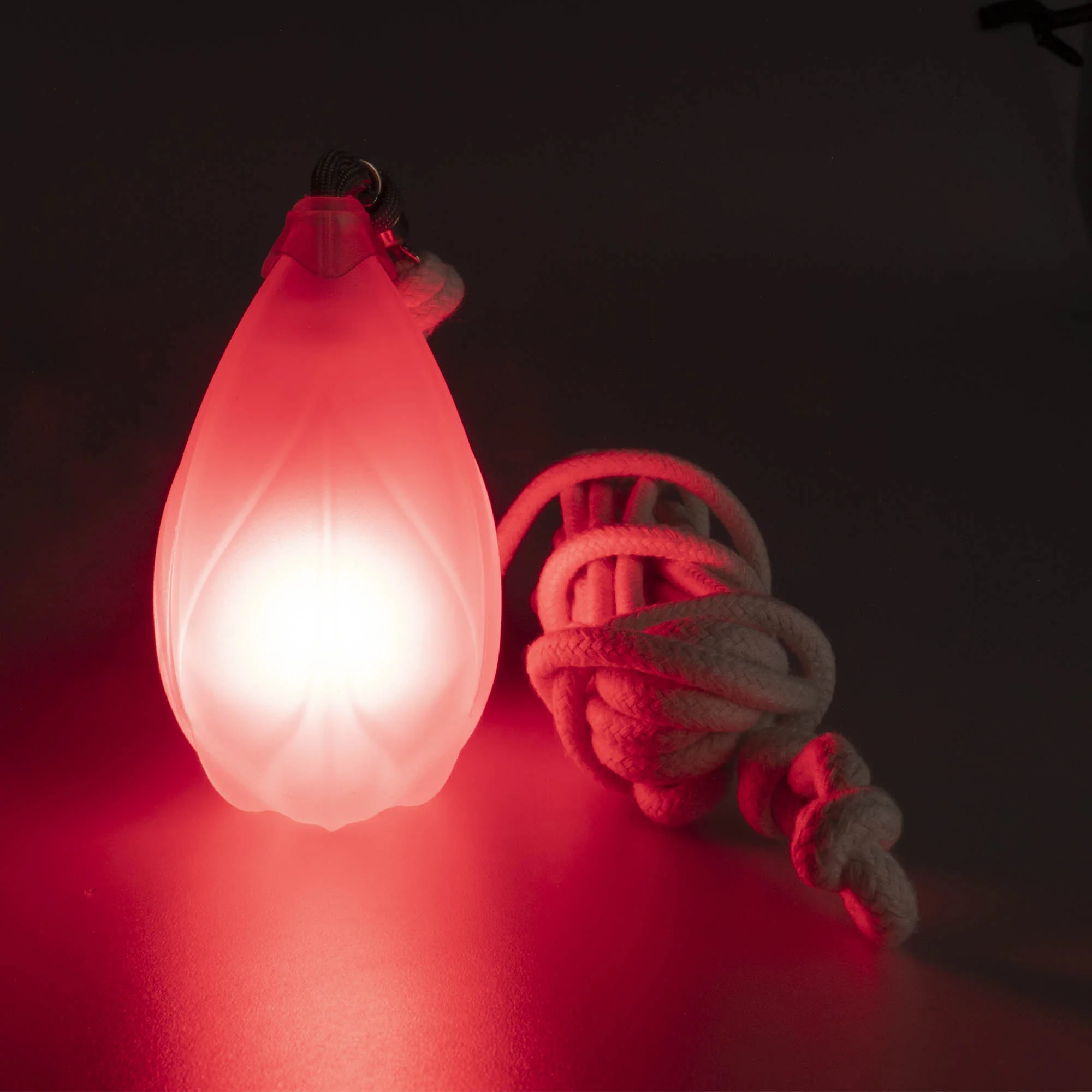 Flowtoys Pod Dart v2 - LED Rope Dart - Image 3