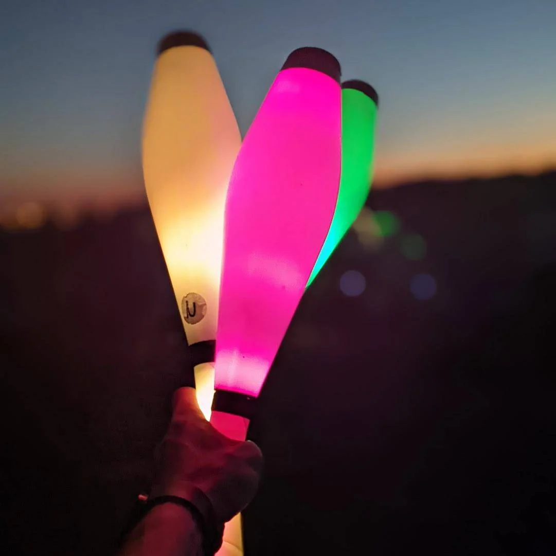 Kosmos Nebula 3.0 - LED juggling club - Image 12