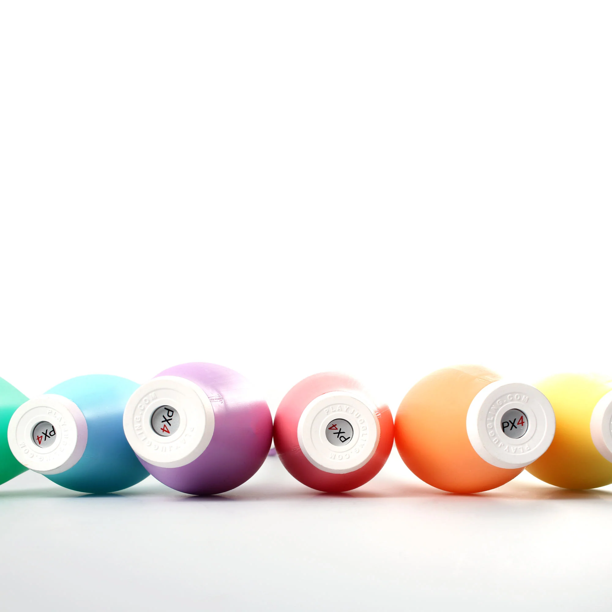 Play PX4 Sirius - Smooth Handle Juggling Club - Image 3